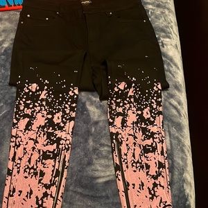 Worn once copper 9 jeans stretchy fit zipper at bottom of jeans.